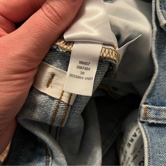 Madewell The '90s Straight Jean in Rondell Wash, Raw Hem, High Rise, Size 28 - Picture 7 of 10